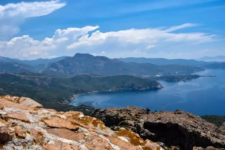séjour aventure bivouac bien être forêt en corse insolite
