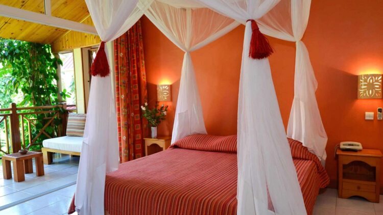 croix du sud hôtel fort dauphin