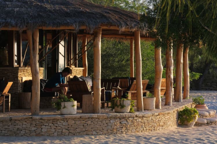 hôtel à anakao tuléar madagascar