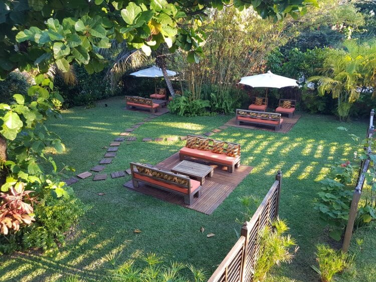 petit jardin intérieur hôtel