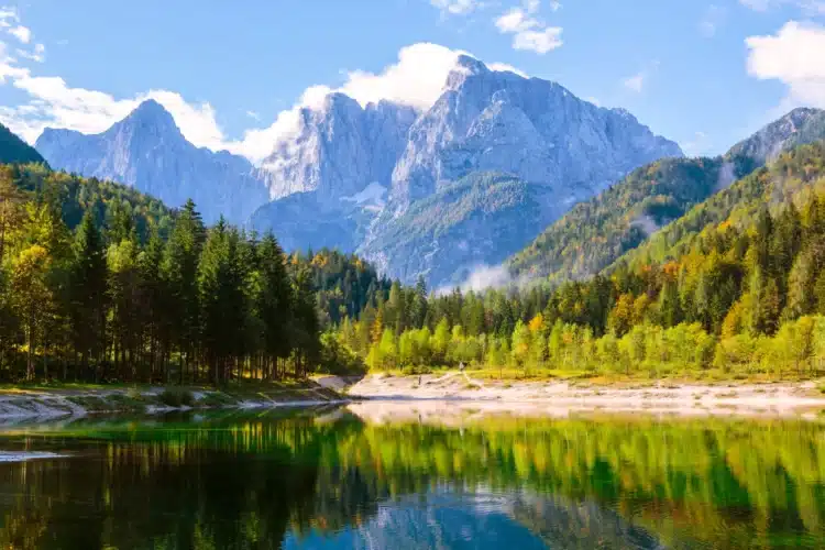 Paysage du parc national du Triglav vu d’en haut