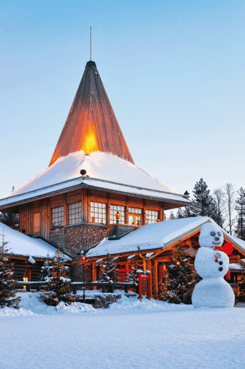 rovaniemi laponie village pere noel