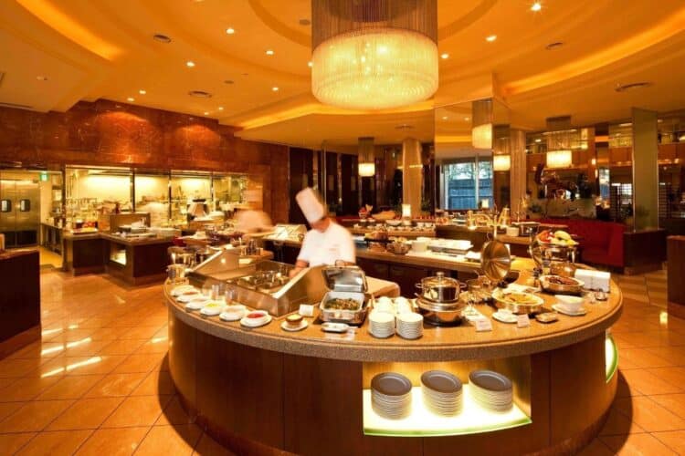 Restaurant panoramique du Royal Park Hotel à Tokyo