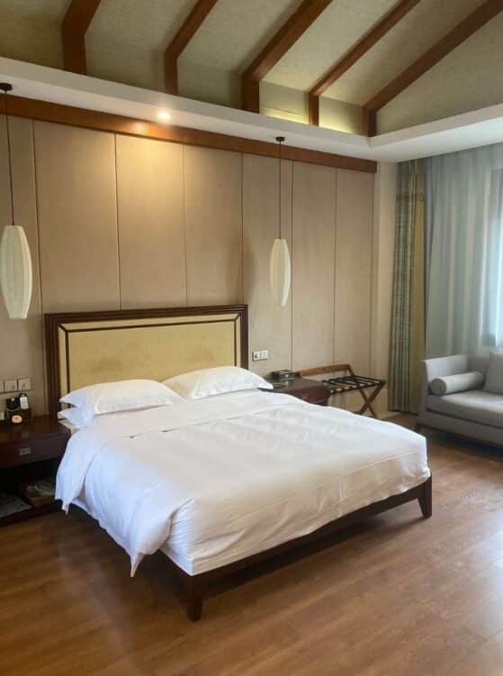 Chambre double élégante dans un hôtel boutique à Kunming