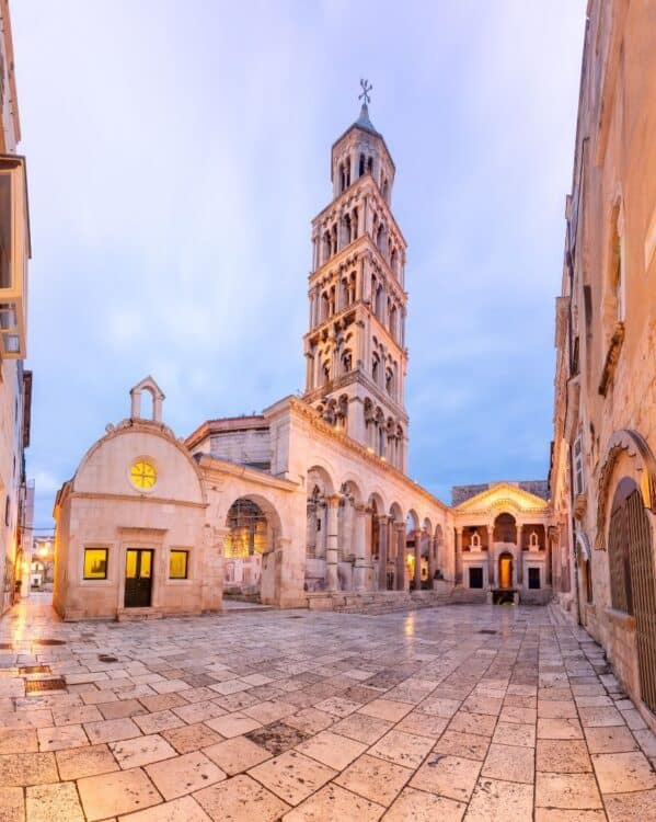 Cathédrale Saint-Domnius dans le centre historique de Split en Croatie.
