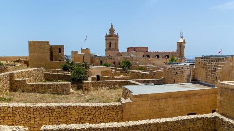 Vue sur la citadelle de Victoria sur l’île de Gozo à Malte.